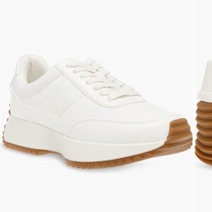 DV by Dolce Vita White Bettie Sneakers